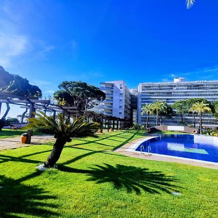 Seafront Apartment In Blanes Exteriör bild