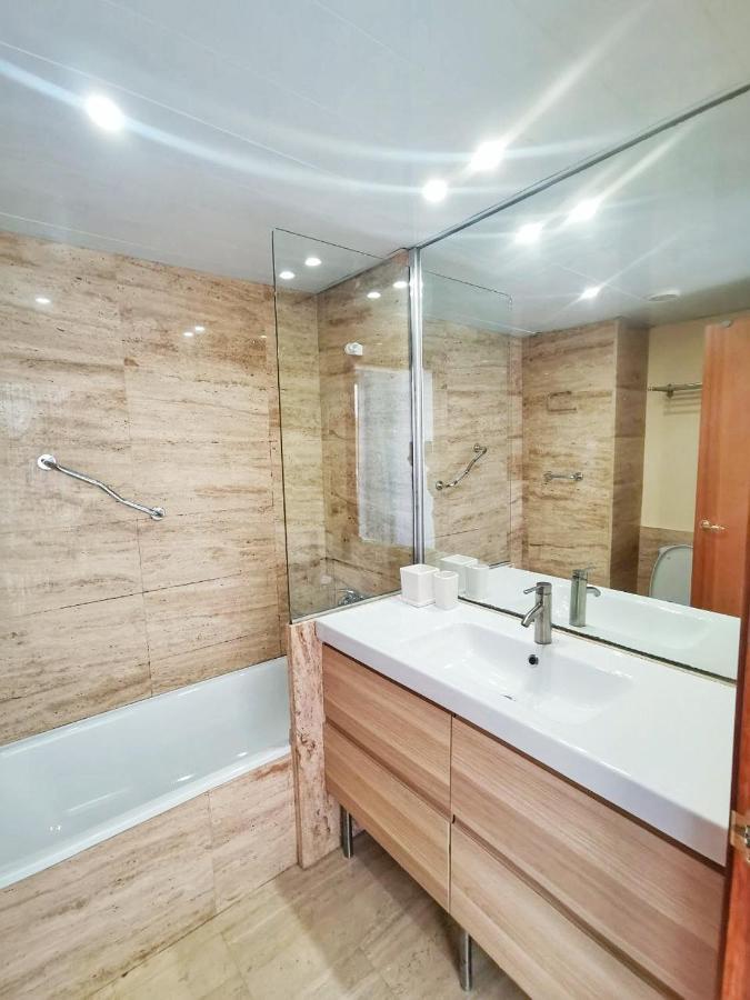 Seafront Apartment In Blanes Exteriör bild